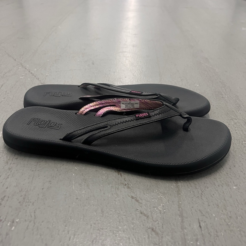 NWT FLOJOS Size 10 Black‎ / Black with Badge Logo Memory Foam Flip Flop Sandals